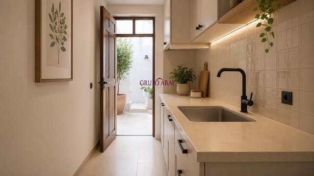 Casa de 10 habitaciones en Aspe en venta - 98.000 € (Ref: 9979003)