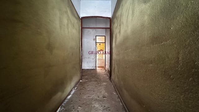 Casa de 10 habitaciones en Aspe en venta - 98.000 € (Ref: 9979003)