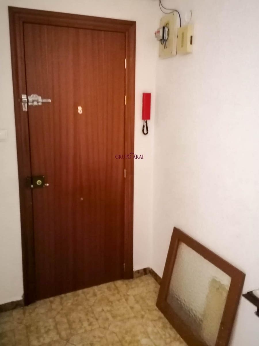 3 sovrum Lägenhet till salu i Alicante stad - 85 000 € (Ref: 9985092)
