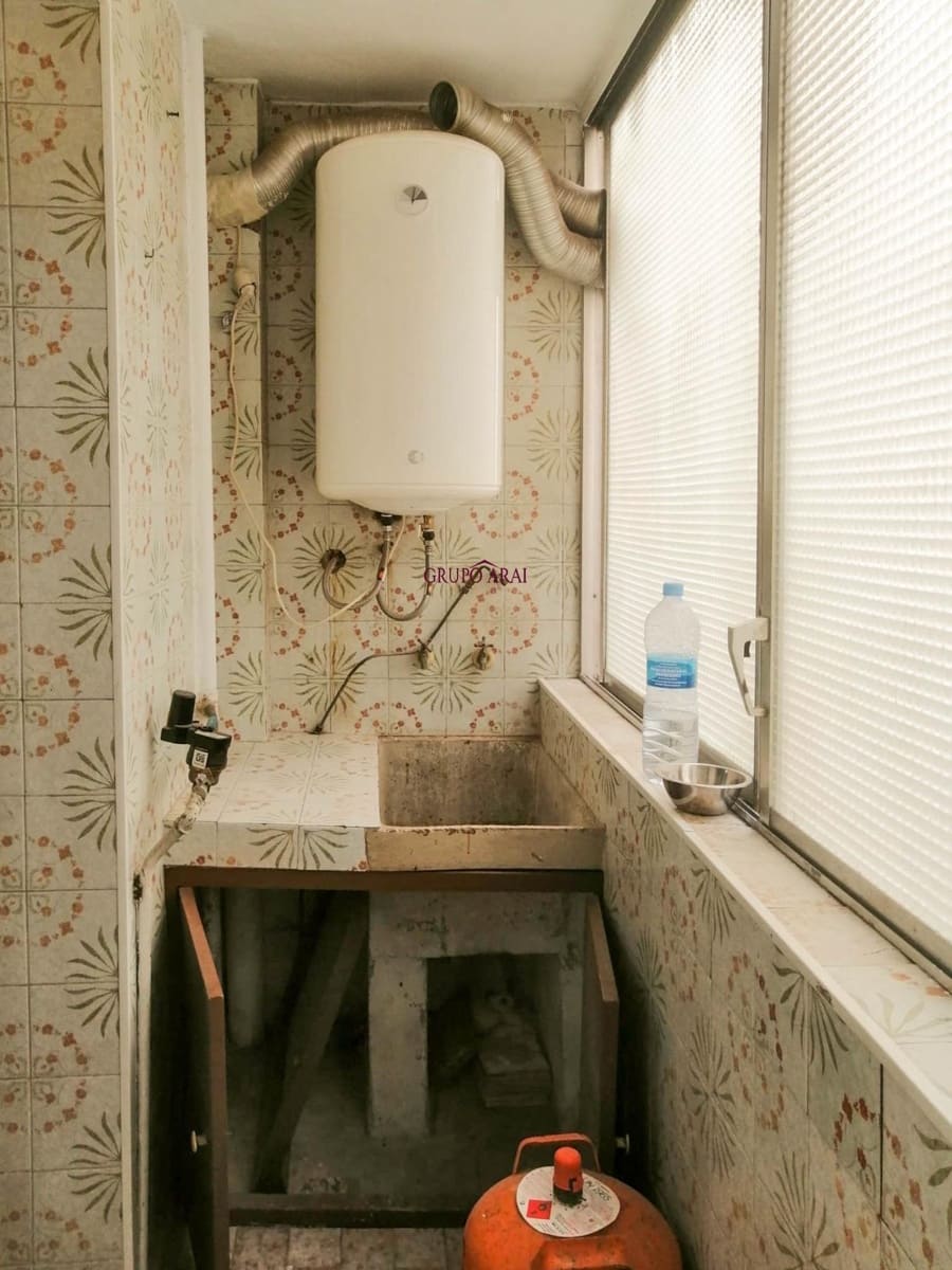 3 sovrum Lägenhet till salu i Alicante stad - 85 000 € (Ref: 9985092)