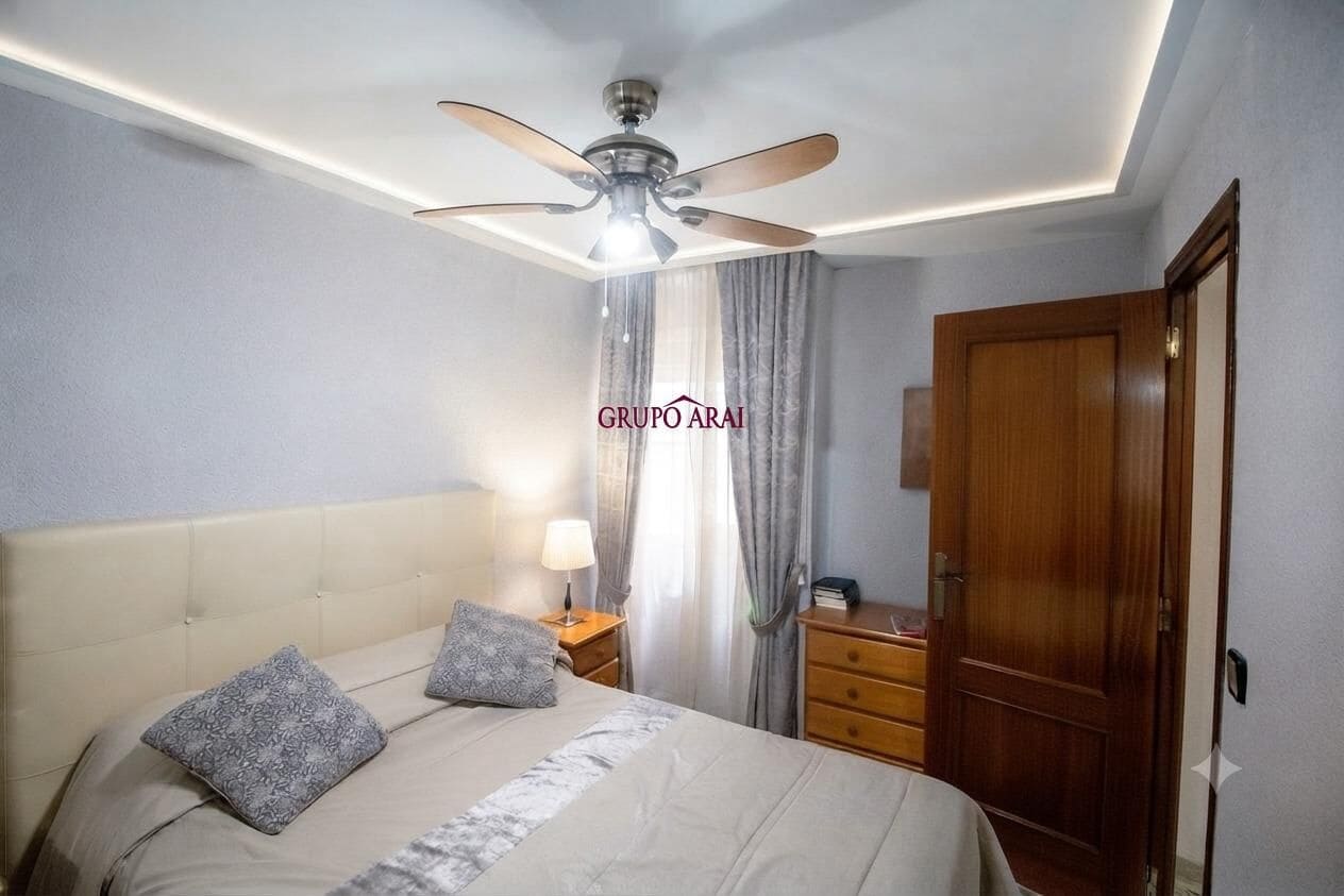 2 bedroom Flat for sale in Alicante / Alacant city - € 153,000 (Ref: 9994364)