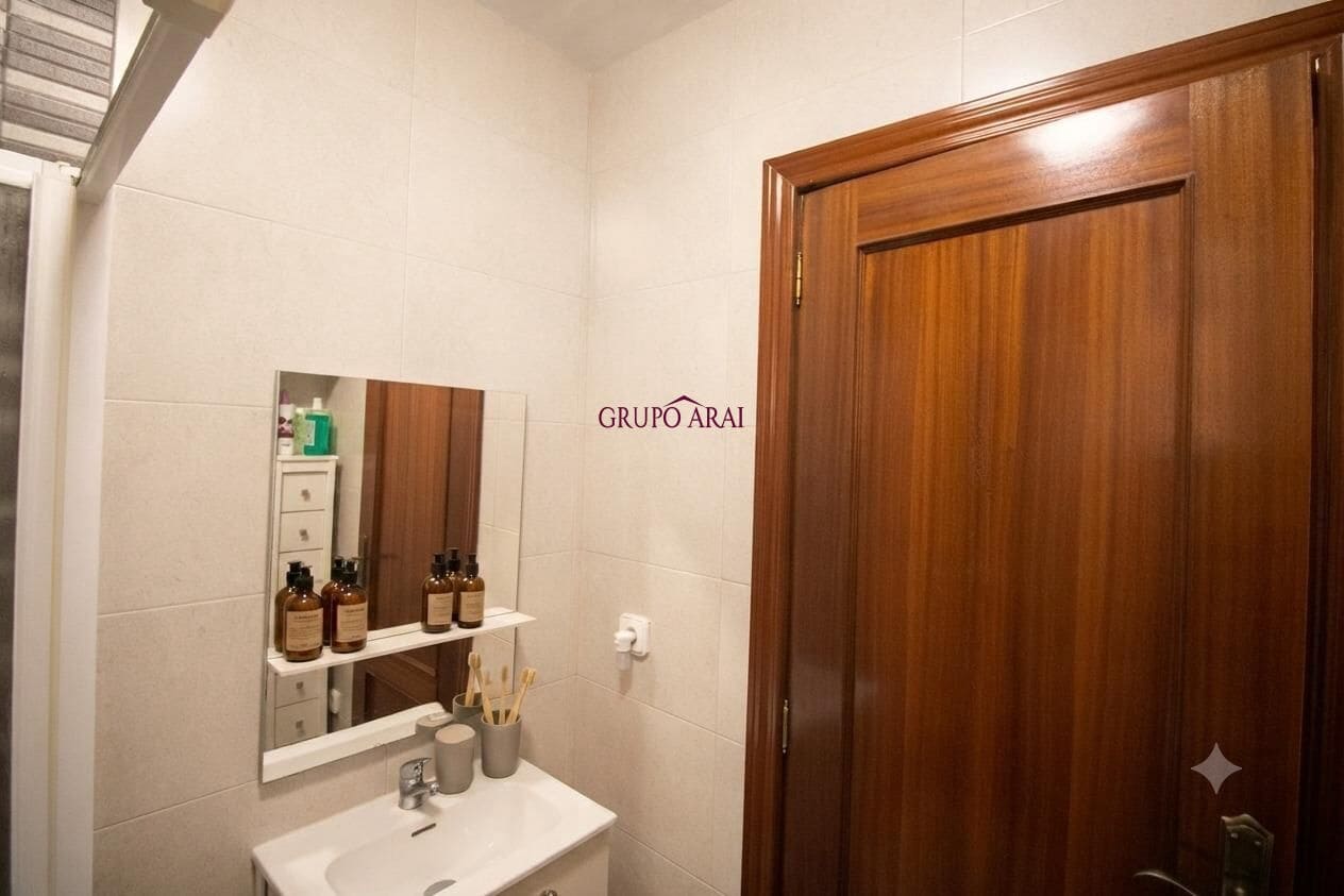 2 bedroom Flat for sale in Alicante / Alacant city - € 153,000 (Ref: 9994364)
