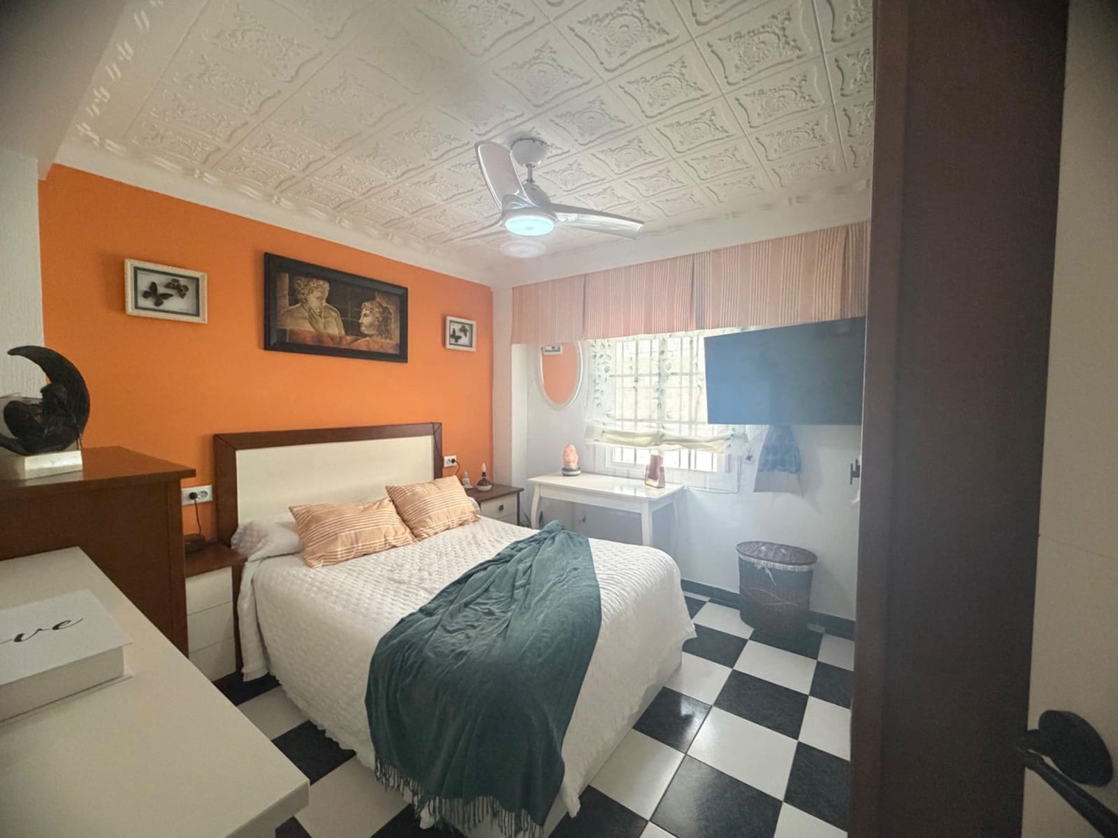 3 bedroom Apartment for sale in Huelva city with garage - € 129,000 (Ref: 10004285)