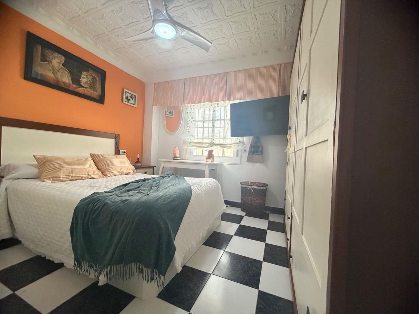 3 bedroom Apartment for sale in Huelva city with garage - € 129,000 (Ref: 10004285)