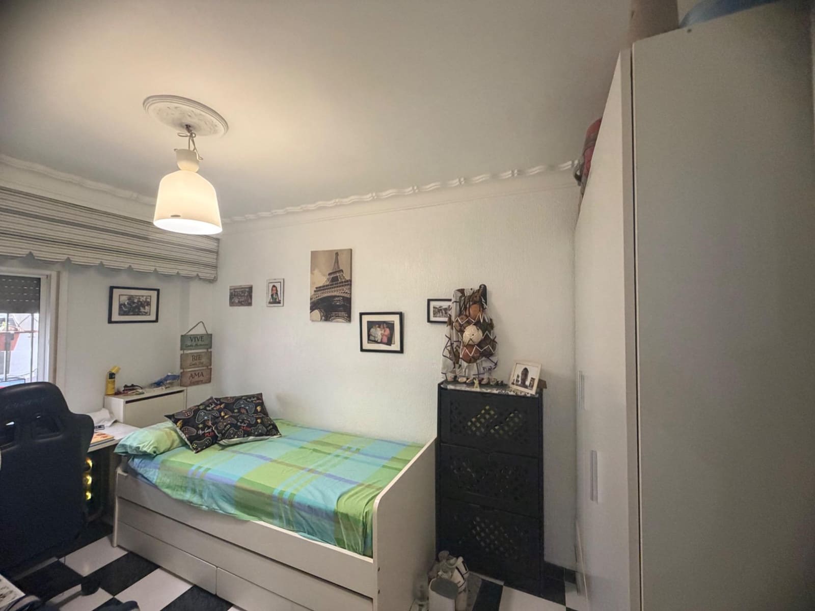 3 bedroom Apartment for sale in Huelva city with garage - € 129,000 (Ref: 10004285)
