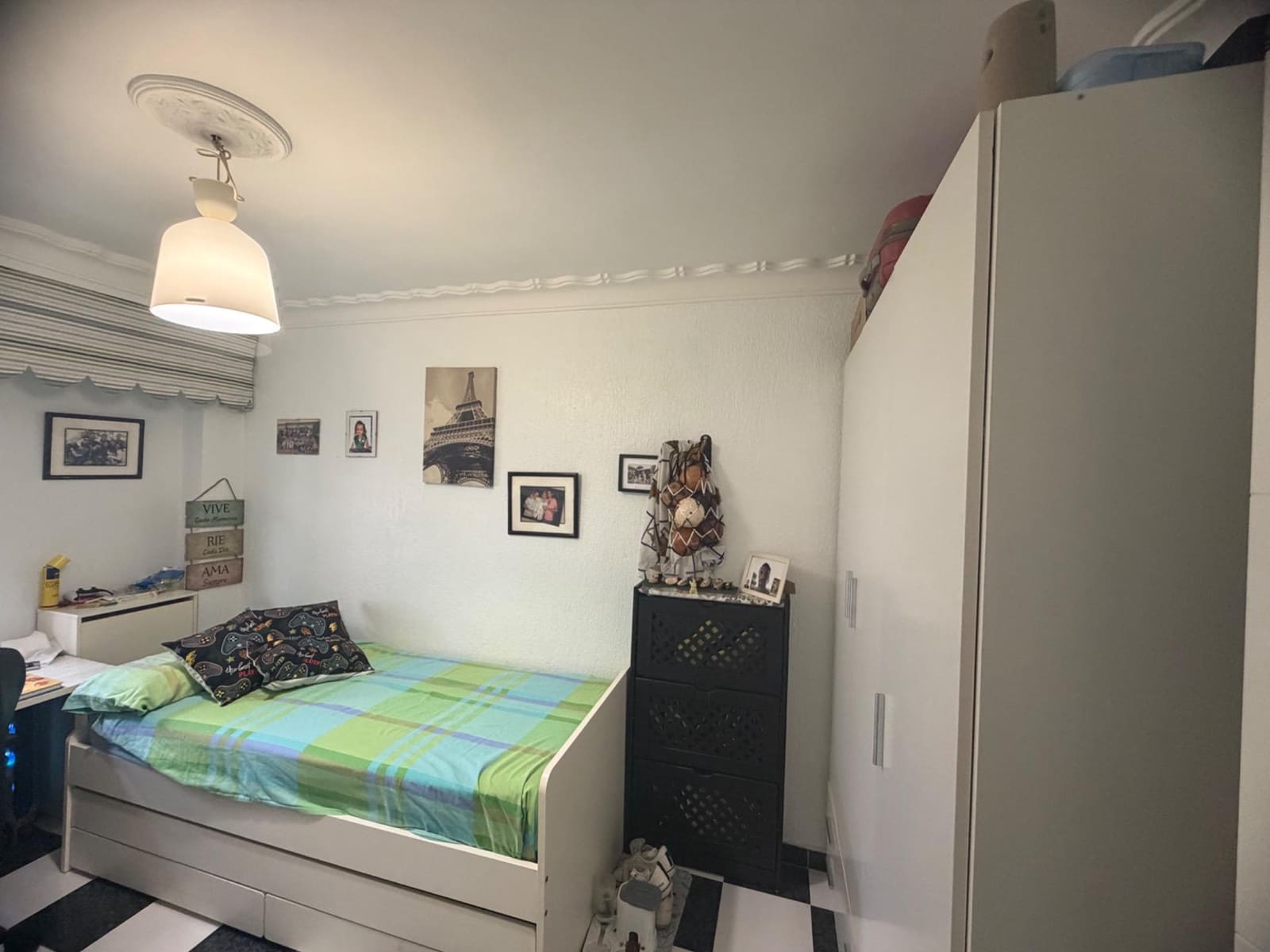 3 bedroom Apartment for sale in Huelva city with garage - € 129,000 (Ref: 10004285)