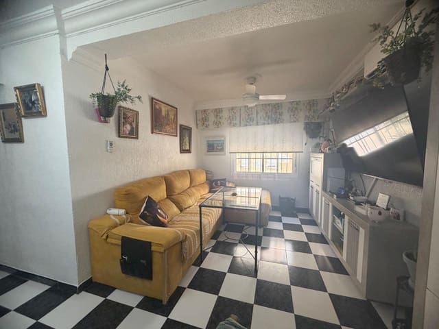 3 quarto Apartamento para venda em Huelva cidade com garagem - 129 000 € (Ref: 10004285)