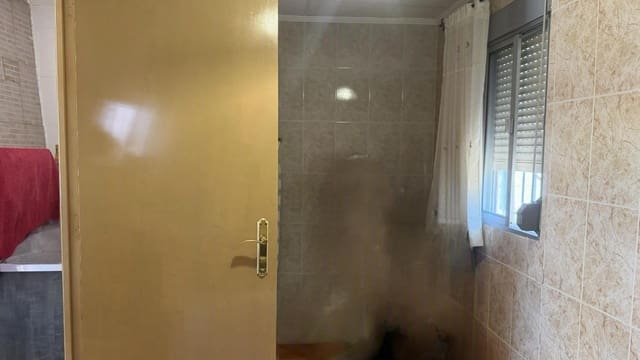 5 quarto Quinta/Casa Rural para venda em Gibraleón com piscina garagem - 135 000 € (Ref: 10027879)