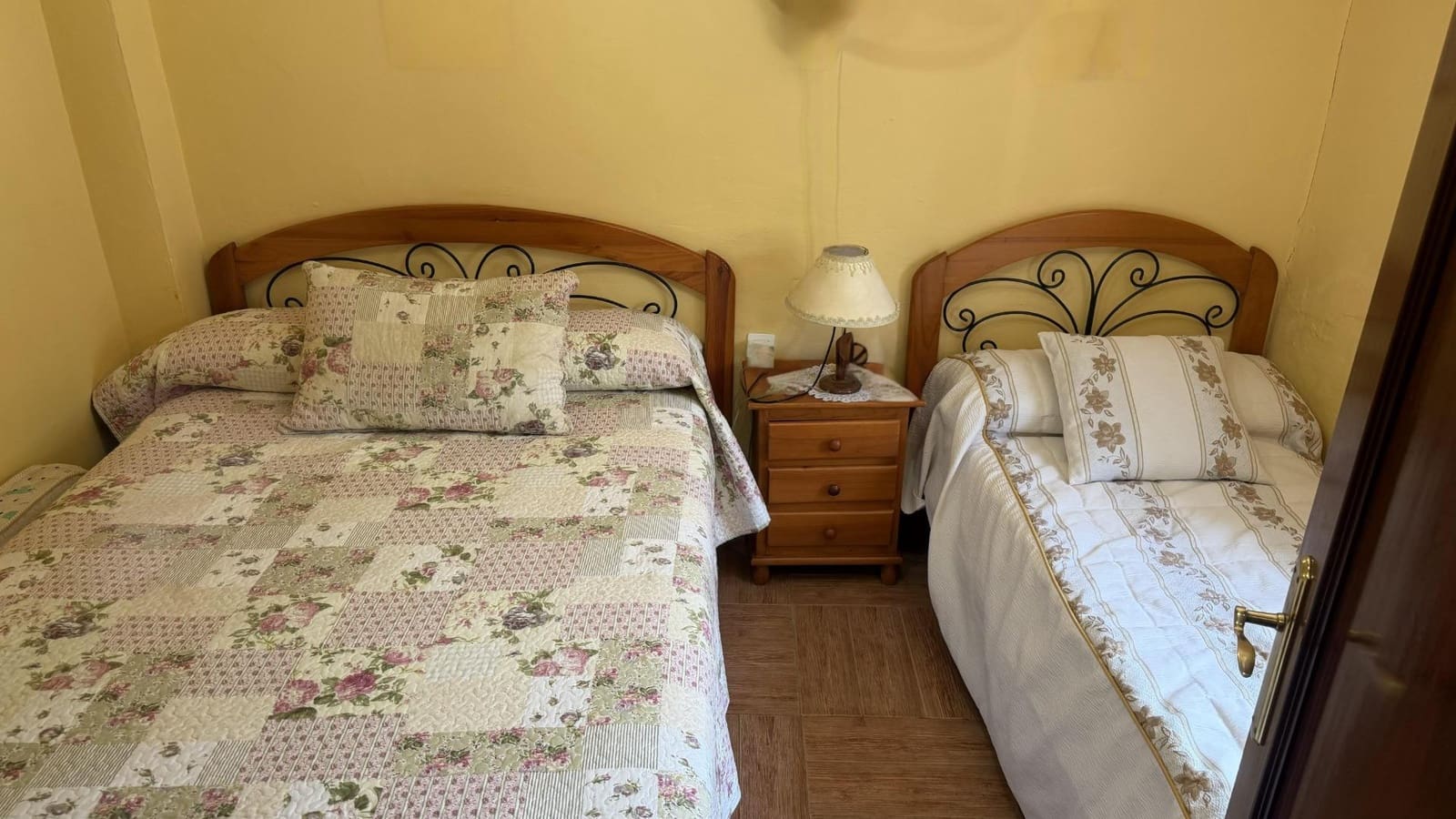 5 quarto Quinta/Casa Rural para venda em Gibraleon com piscina garagem - 135 000 € (Ref: 10027879)