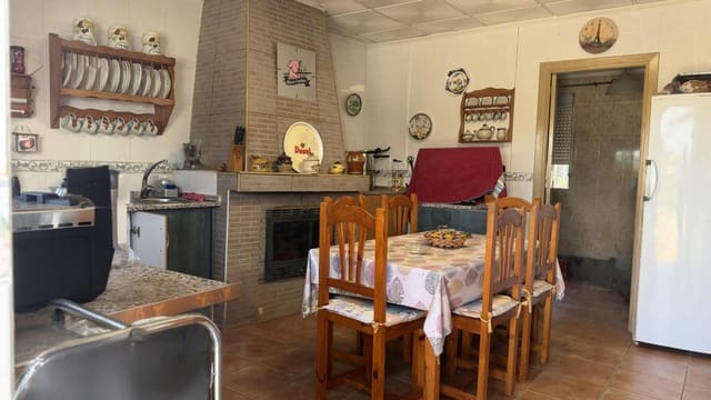 5 quarto Quinta/Casa Rural para venda em Gibraleón com piscina garagem - 135 000 € (Ref: 10027879)
