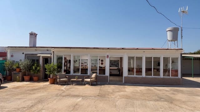 5 slaapkamer Finca/Landhuis te koop in Gibraleón met zwembad garage - € 135.000 (Ref: 10027879)