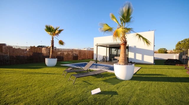 3 chambre Villa/Maison à vendre à Ayamonte avec piscine - 425 000 € (Ref: 10076537)