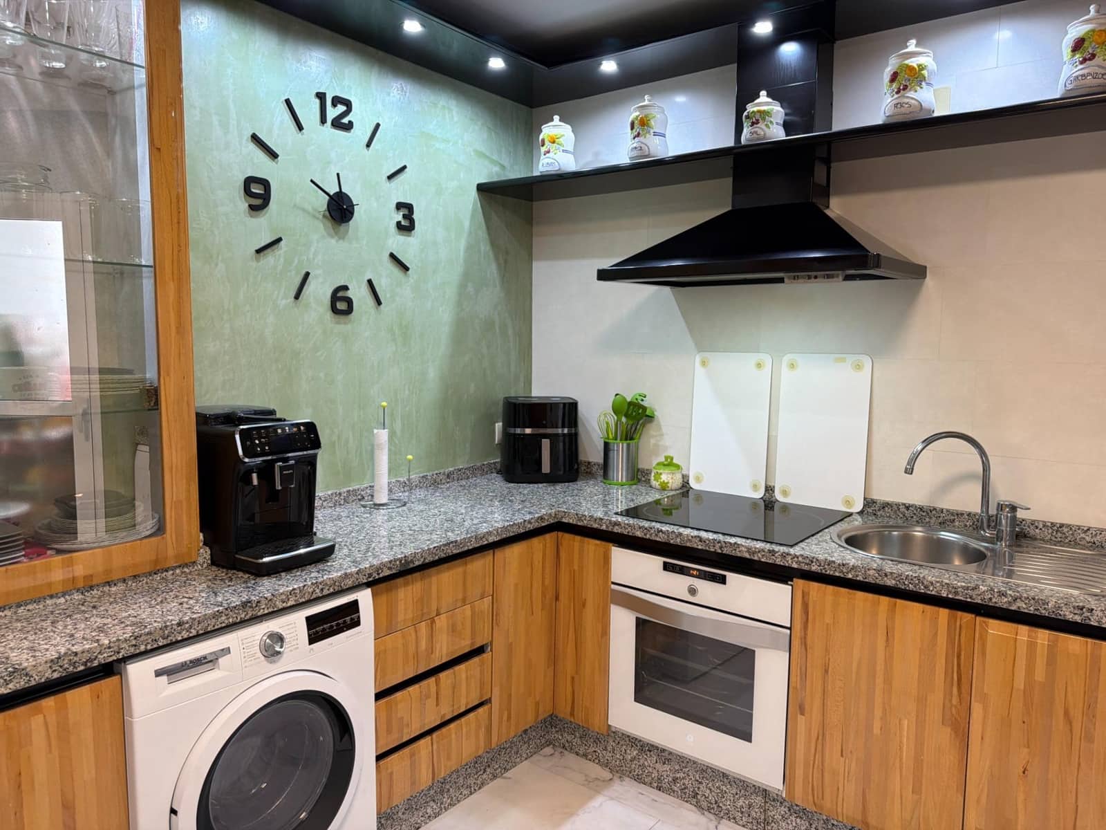 3 soveværelse Lejlighed til salg i Huelva by - € 170.000 (Ref: 10081386)