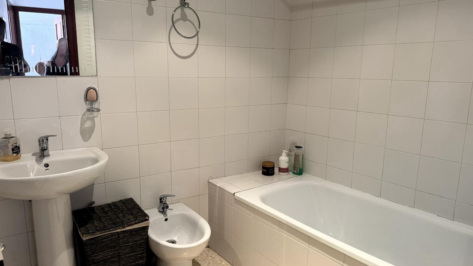 3 Zimmer Wohnung zu verkaufen in Huelva Stadt mit Garage - 275.000 € (Ref: 10109819)