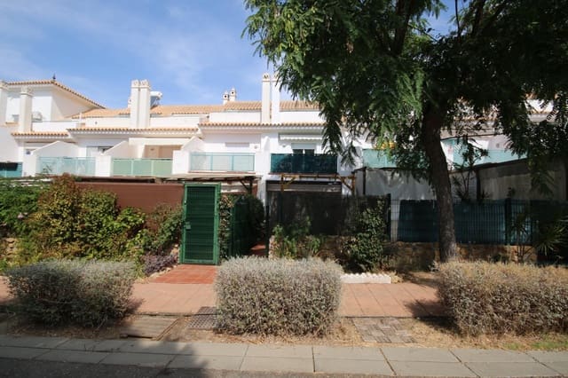 3 quarto Moradia em Banda para venda em Nuevo Portil, Cartaya com piscina garagem - 270 000 € (Ref: 10136202)