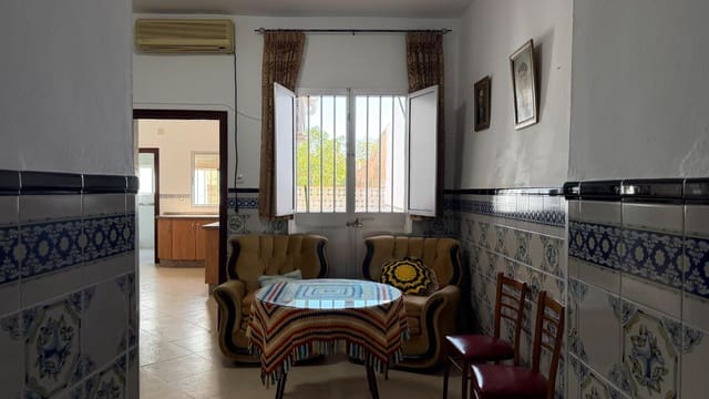 2 quarto Casa em Banda para venda em Beas com garagem - 130 000 € (Ref: 10139842)