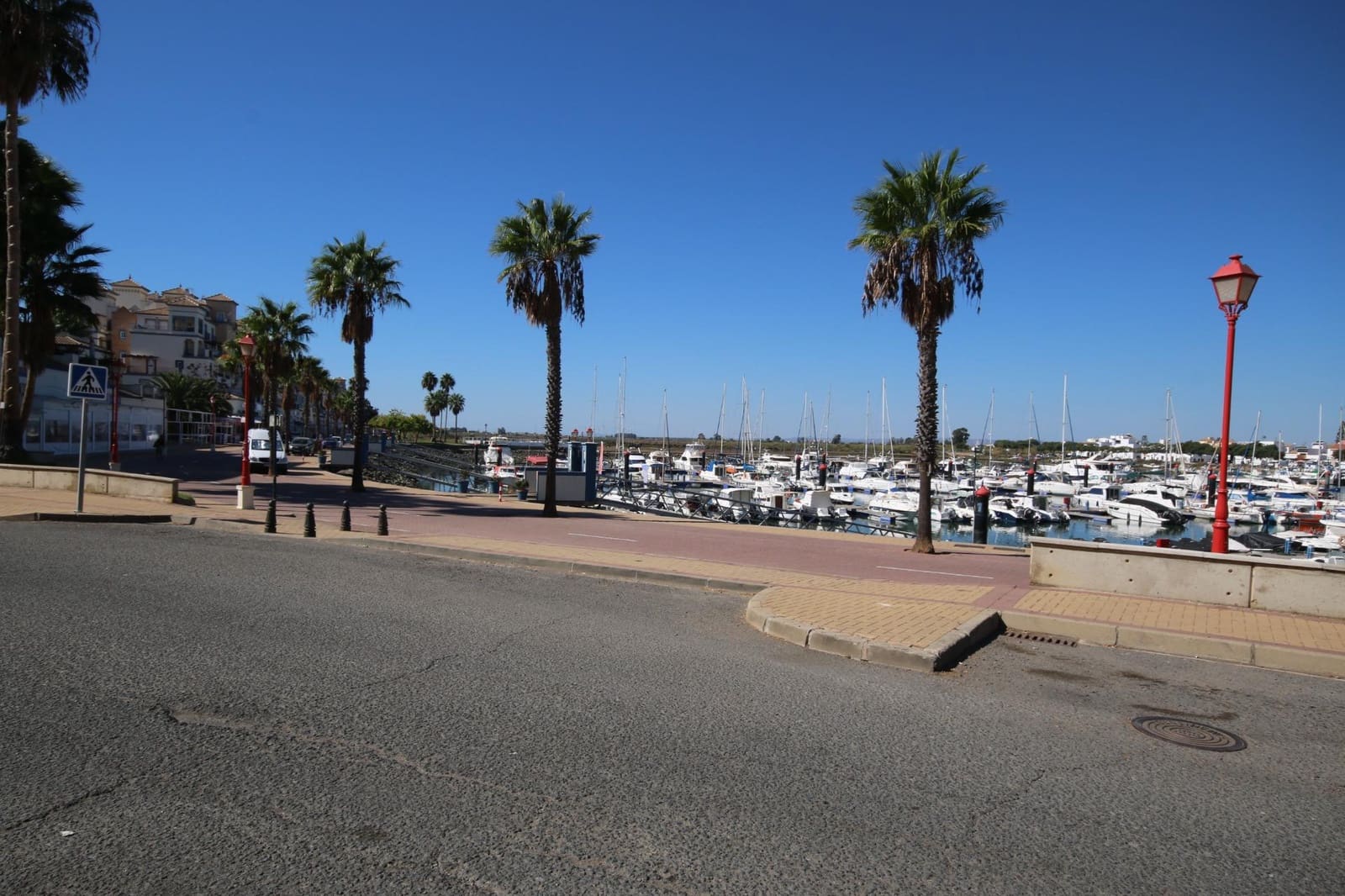 2 soverom Leilighet til salgs i Ayamonte med svømmebasseng garasje - € 360 000 (Ref: 10159833)