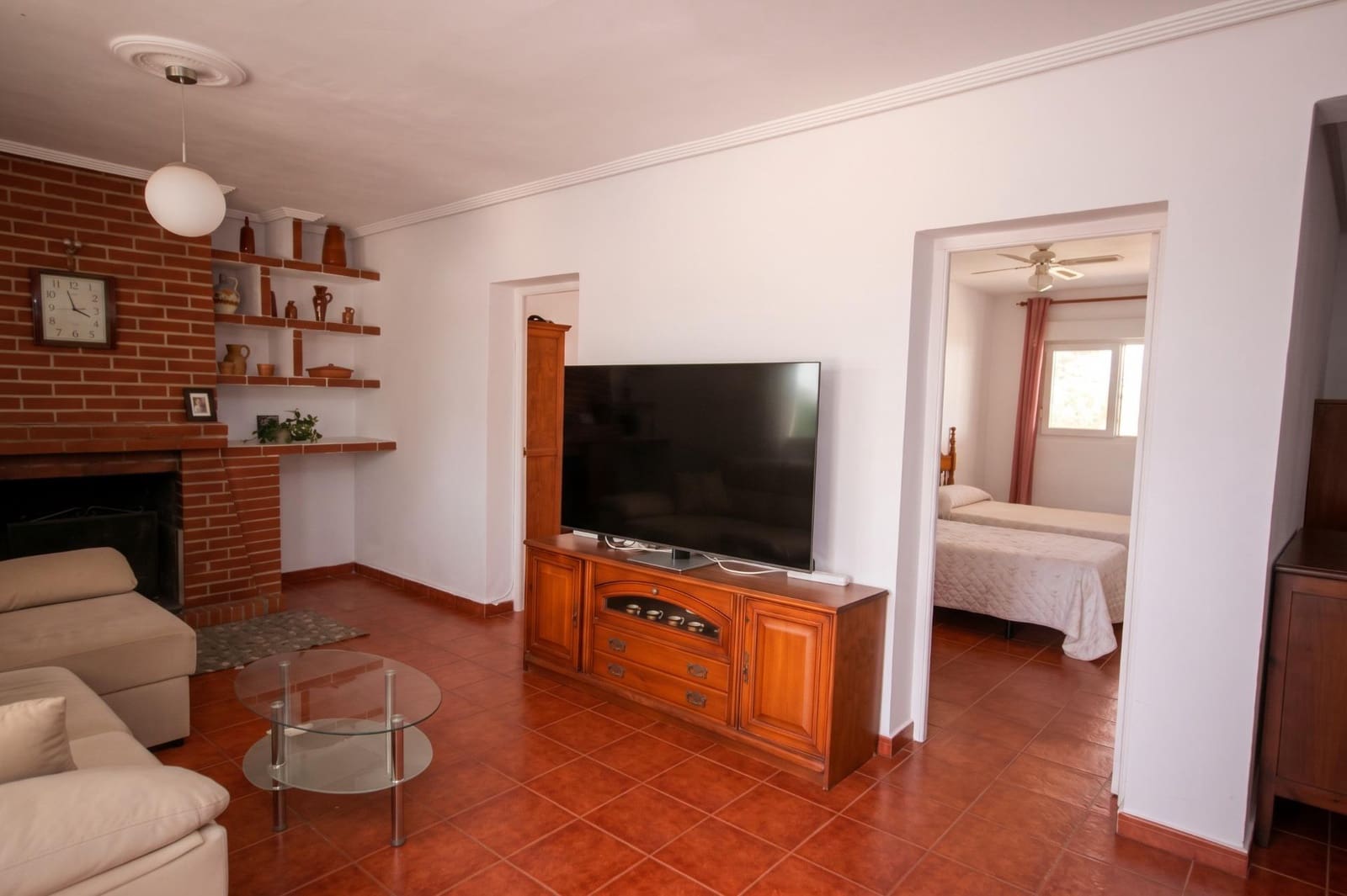 5 bedroom Villa for sale in Gibraleon with pool garage - € 290,000 (Ref: 10159834)