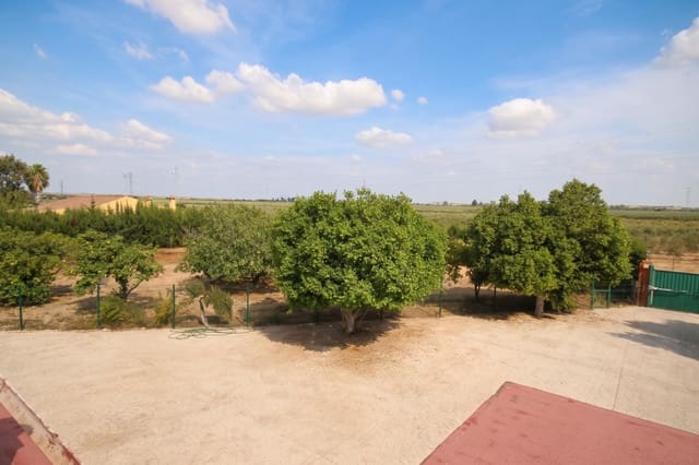 5 slaapkamer Villa te koop in Gibraleón met zwembad garage - € 290.000 (Ref: 10159834)