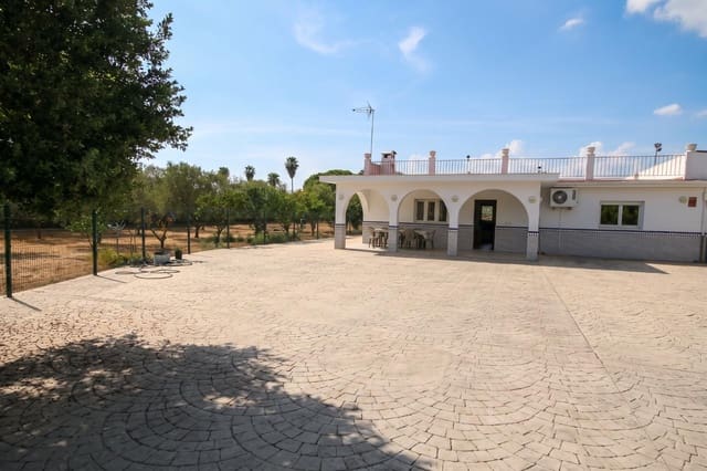 5 slaapkamer Villa te koop in Gibraleón met zwembad garage - € 290.000 (Ref: 10159834)