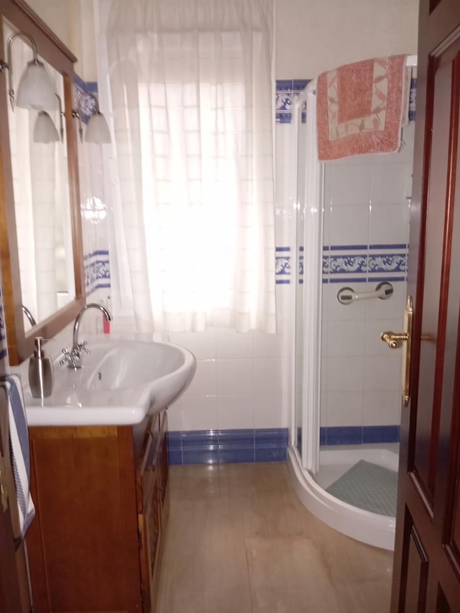 6 sypialnia Willa na sprzedaż w Villanueva de los Castillejos z basenem garażem - 669 000 € (Ref: 10159835)
