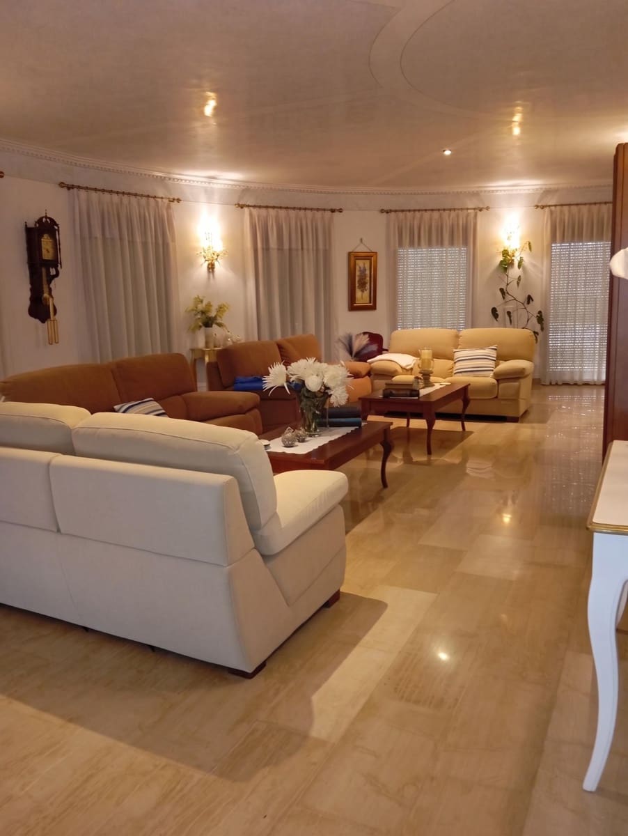 6 sypialnia Willa na sprzedaż w Villanueva de los Castillejos z basenem garażem - 669 000 € (Ref: 10159835)