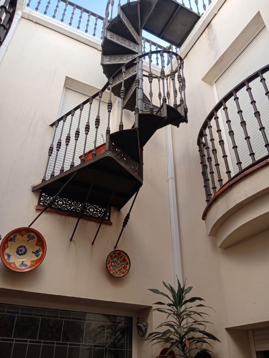 6 sypialnia Willa na sprzedaż w Villanueva de los Castillejos z basenem garażem - 669 000 € (Ref: 10159835)