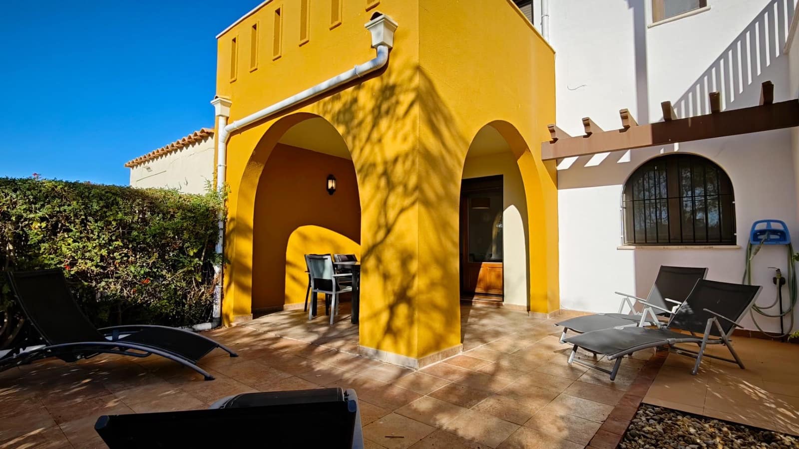 3 quarto Moradia em Banda para venda em Ayamonte com piscina garagem - 236 000 € (Ref: 10180742)