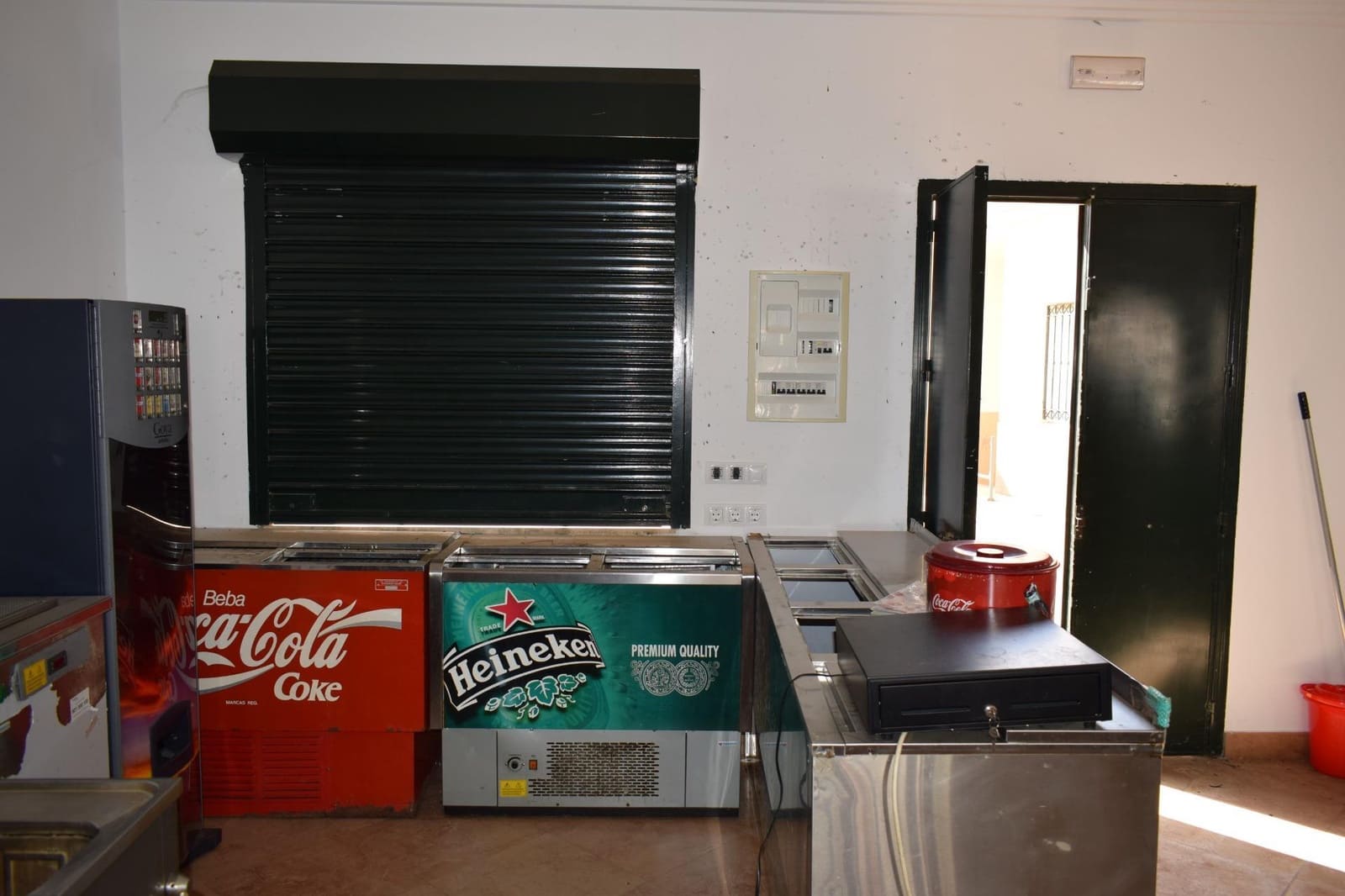 Komercyjne na sprzedaż w San Bartolome de la Torre - 65 000 € (Ref: 7808062)