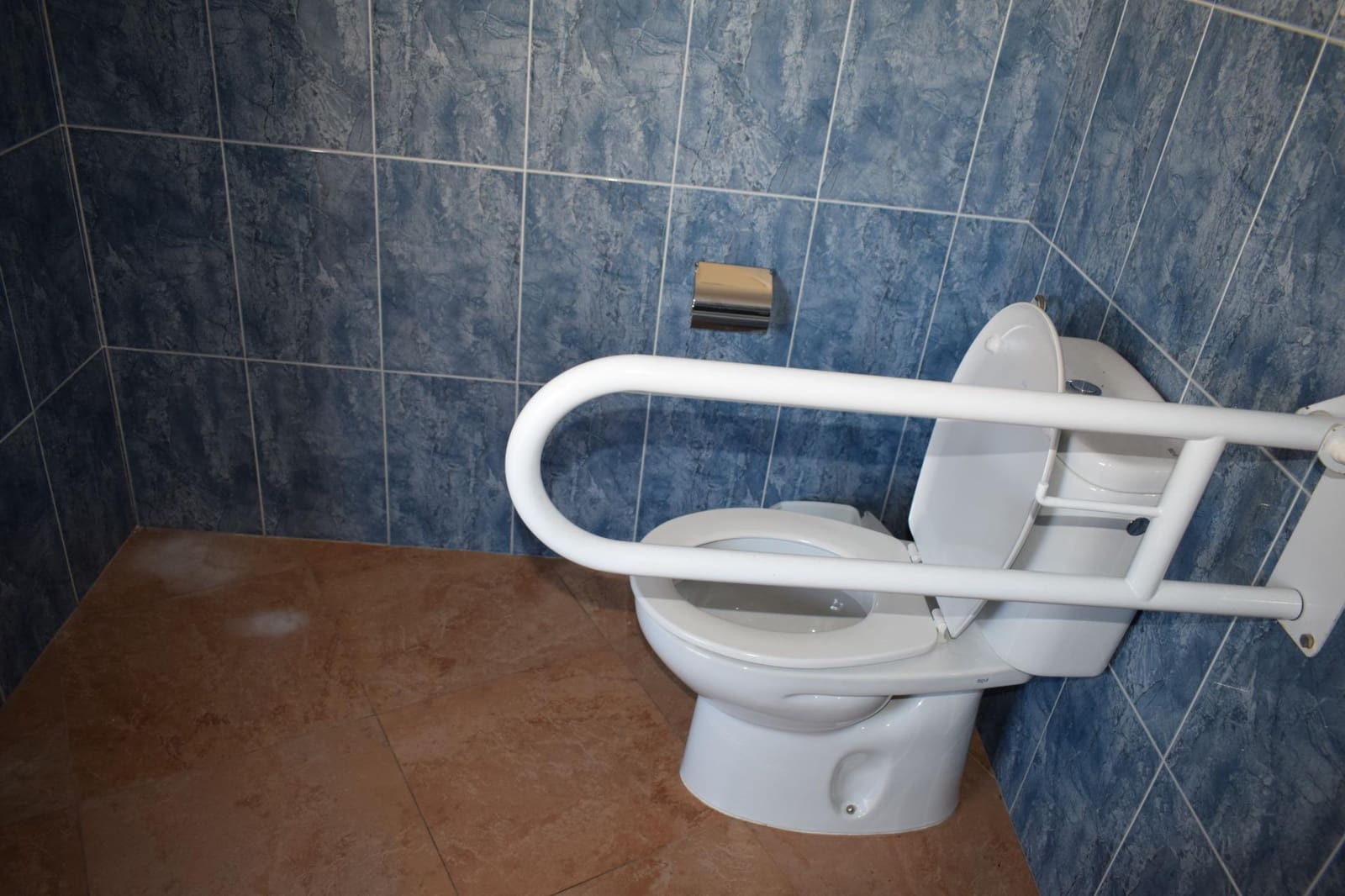 Komercyjne na sprzedaż w San Bartolome de la Torre - 65 000 € (Ref: 7808062)