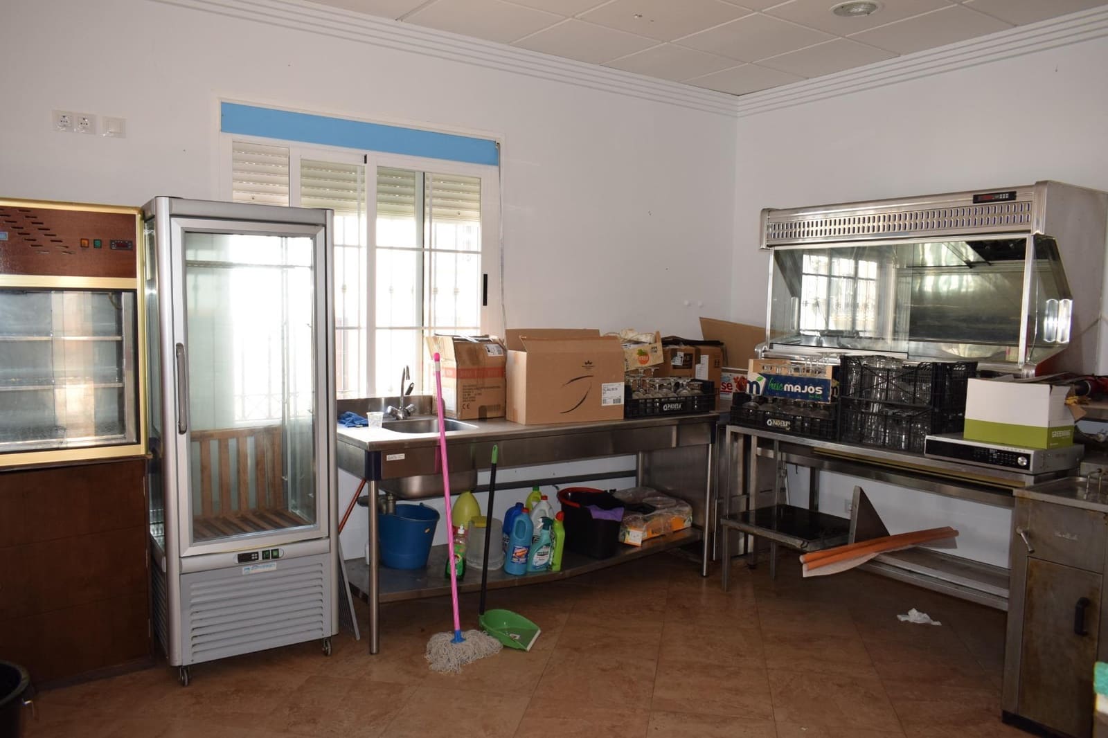 Komercyjne na sprzedaż w San Bartolome de la Torre - 65 000 € (Ref: 7808062)