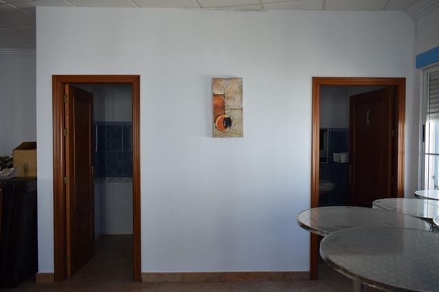 Local Comercial en San Bartolomé de la Torre en venta - 65.000 € (Ref: 7808062)
