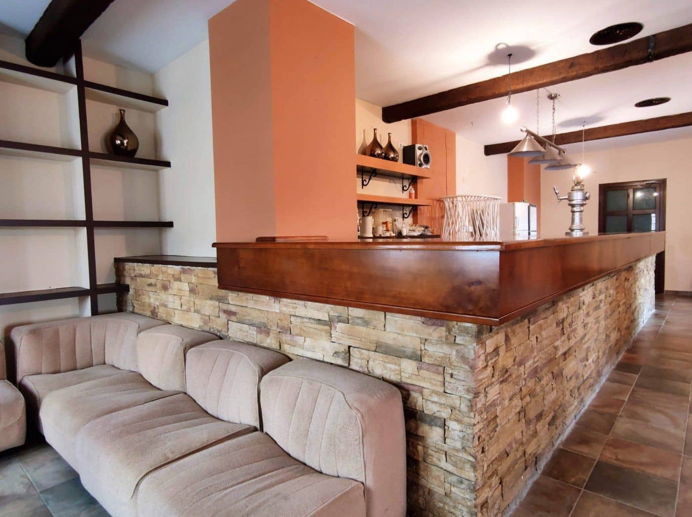 Commercial for sale in Ayamonte - € 124,900 (Ref: 7808066)