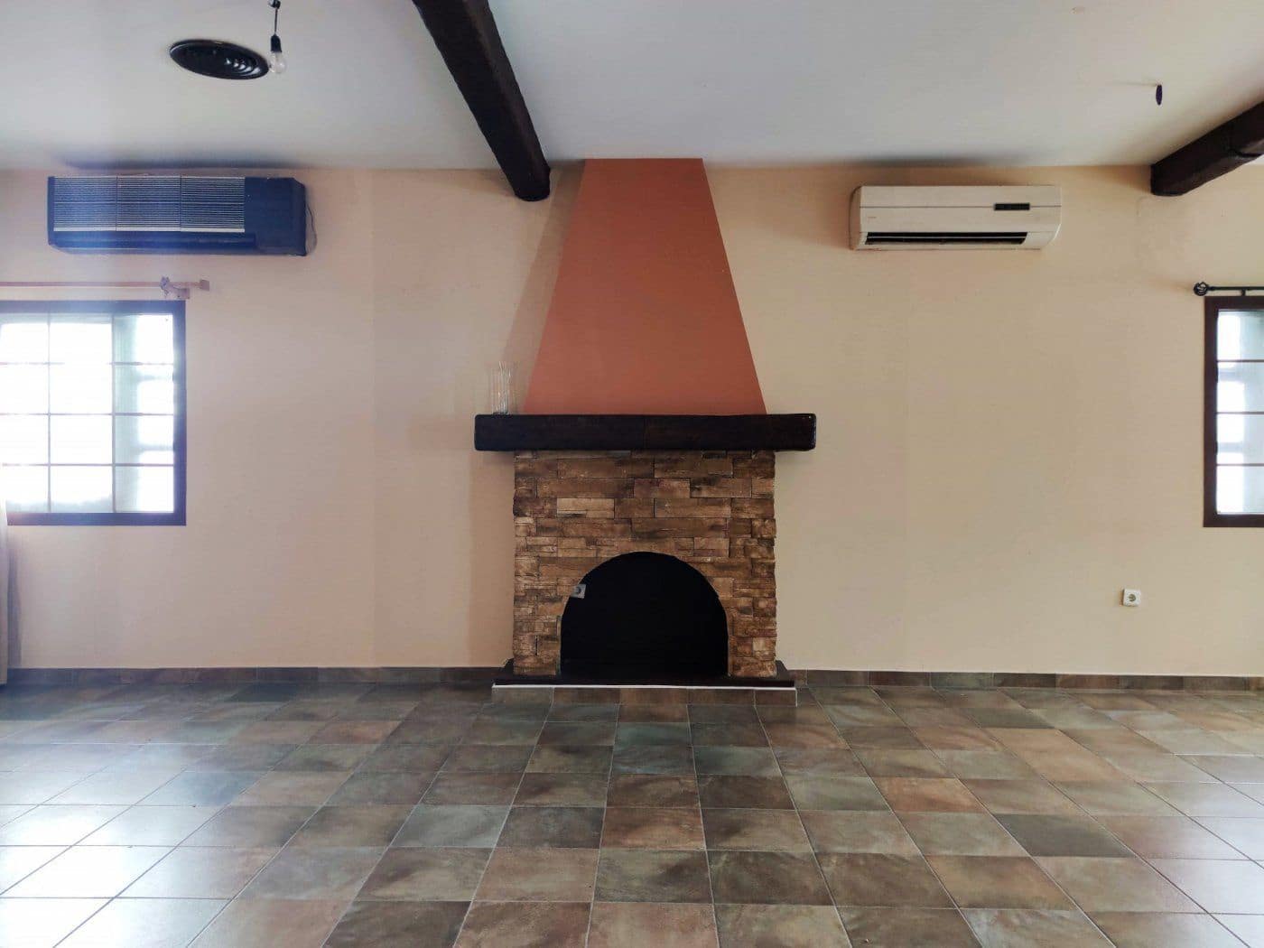 Commercial for sale in Ayamonte - € 124,900 (Ref: 7808066)