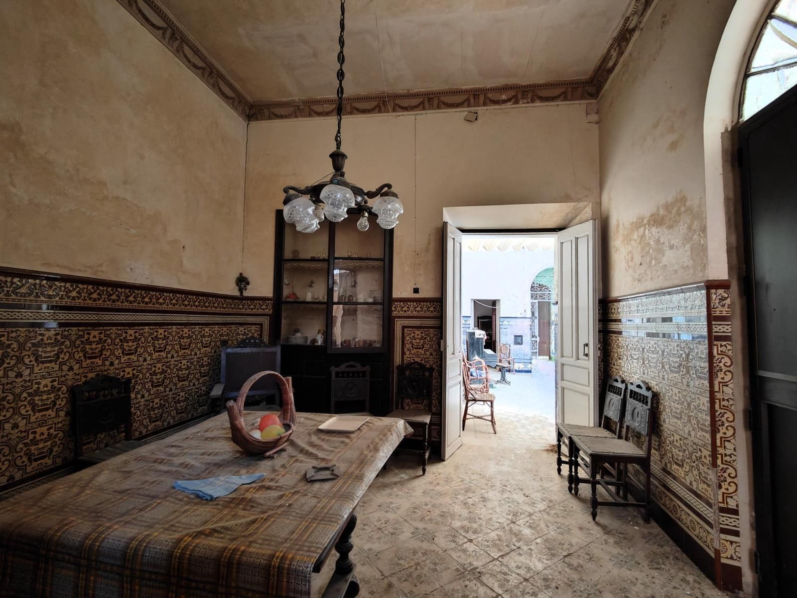 5 bedroom Townhouse for sale in Trigueros - € 290,000 (Ref: 7808084)