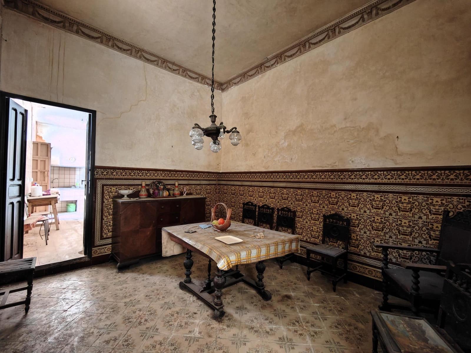 5 bedroom Townhouse for sale in Trigueros - € 290,000 (Ref: 7808084)