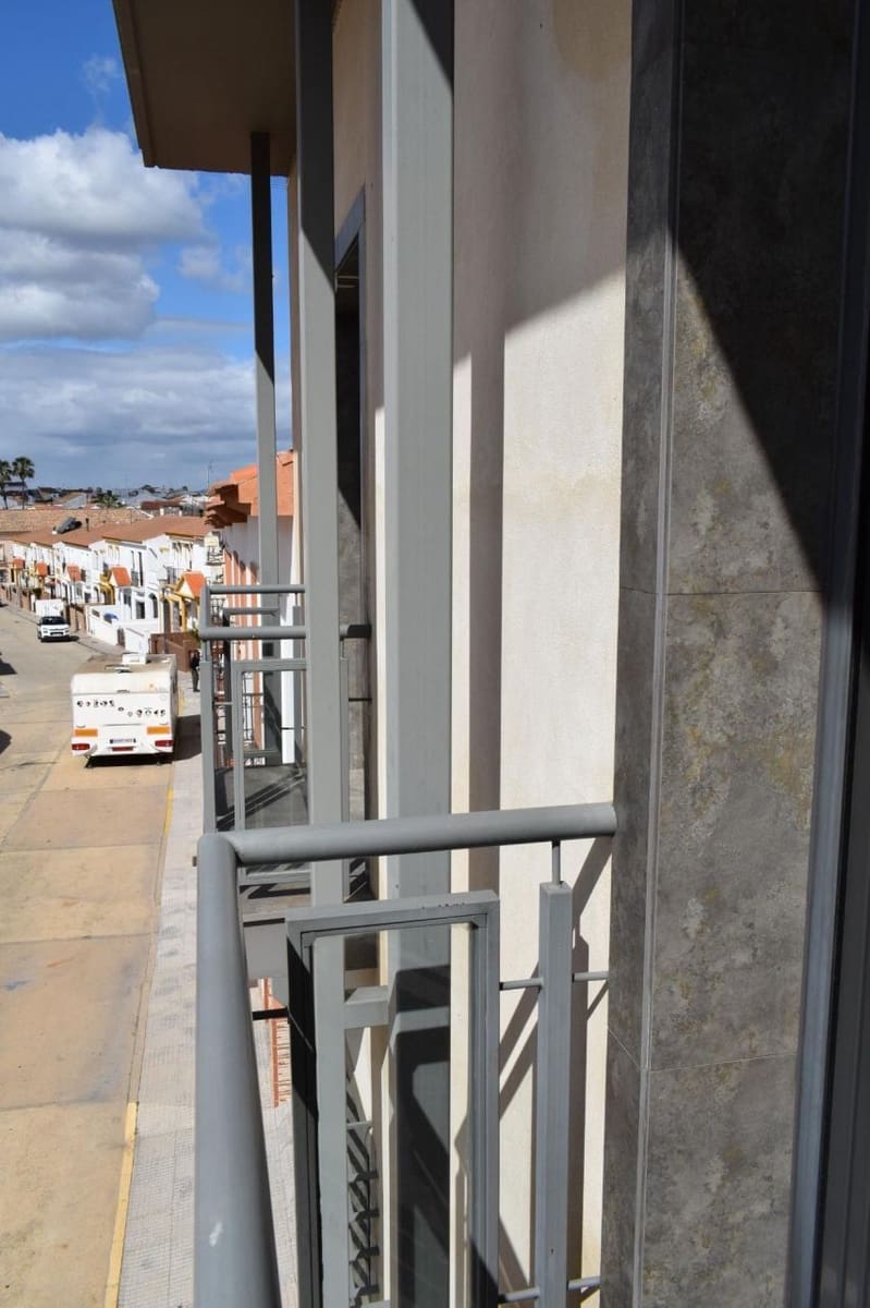 12 soveværelse Guesthouse/B & B til salg i San Bartolome de la Torre - € 800.000 (Ref: 7808088)