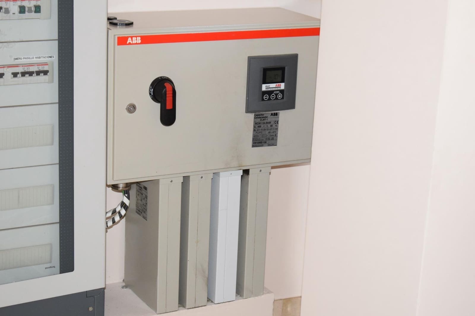 12 soveværelse Guesthouse/B & B til salg i San Bartolome de la Torre - € 800.000 (Ref: 7808088)