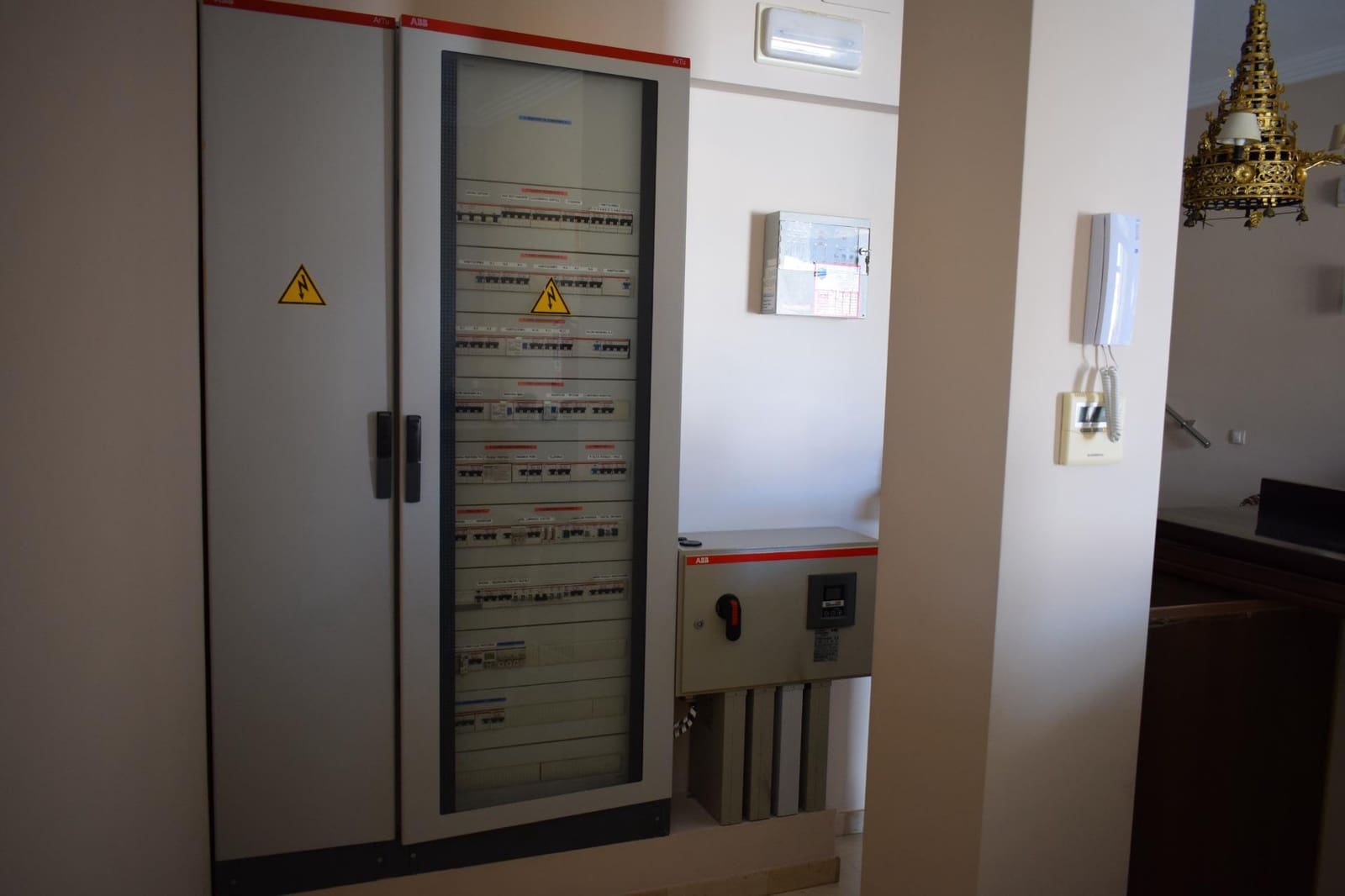 12 soveværelse Guesthouse/B & B til salg i San Bartolome de la Torre - € 800.000 (Ref: 7808088)