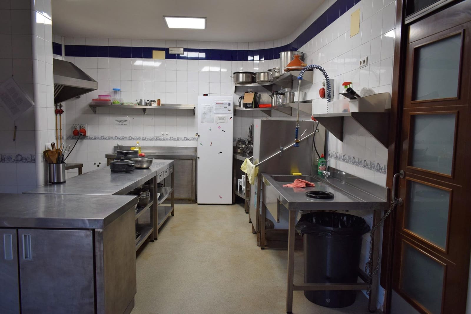 12 soveværelse Guesthouse/B & B til salg i San Bartolome de la Torre - € 800.000 (Ref: 7808088)