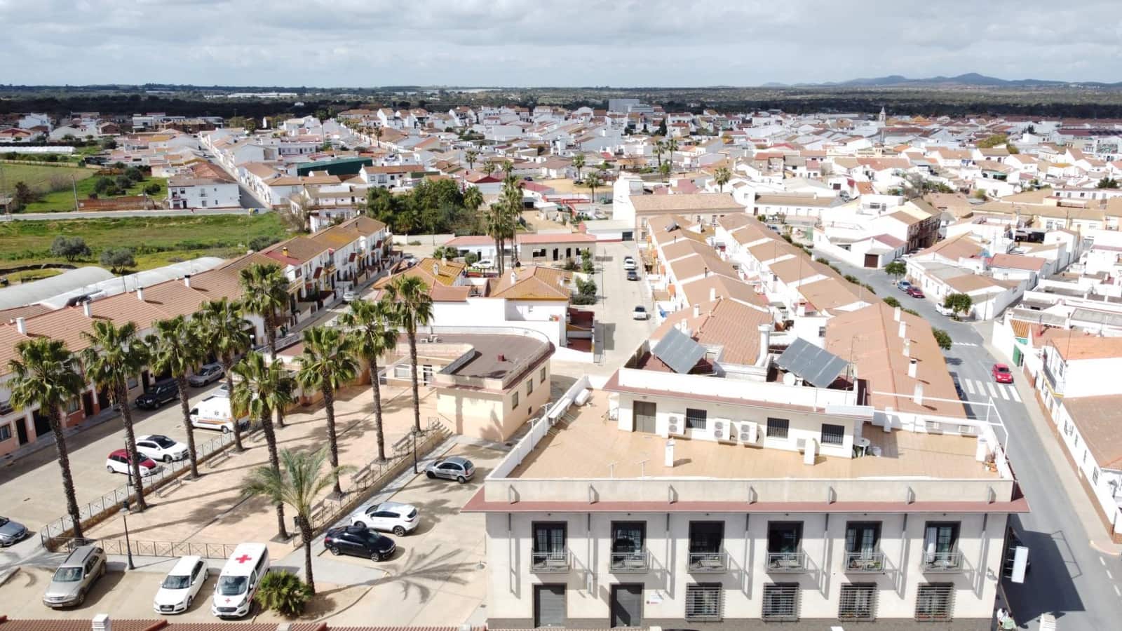 12 soveværelse Guesthouse/B & B til salg i San Bartolome de la Torre - € 800.000 (Ref: 7808088)