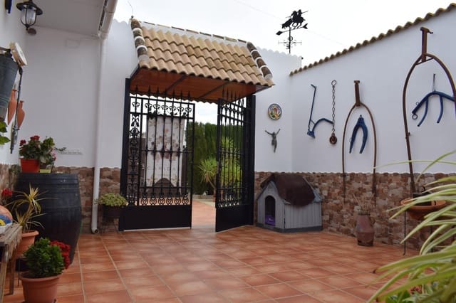 3 soverom Hus til salgs i Carrión de los Céspedes - € 250 000 (Ref: 8197696)