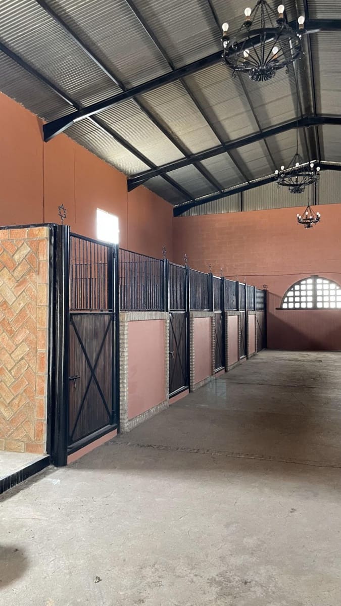 6 soveværelse Finca/Landehus til salg i Paterna del Campo - € 1.290.000 (Ref: 8392329)