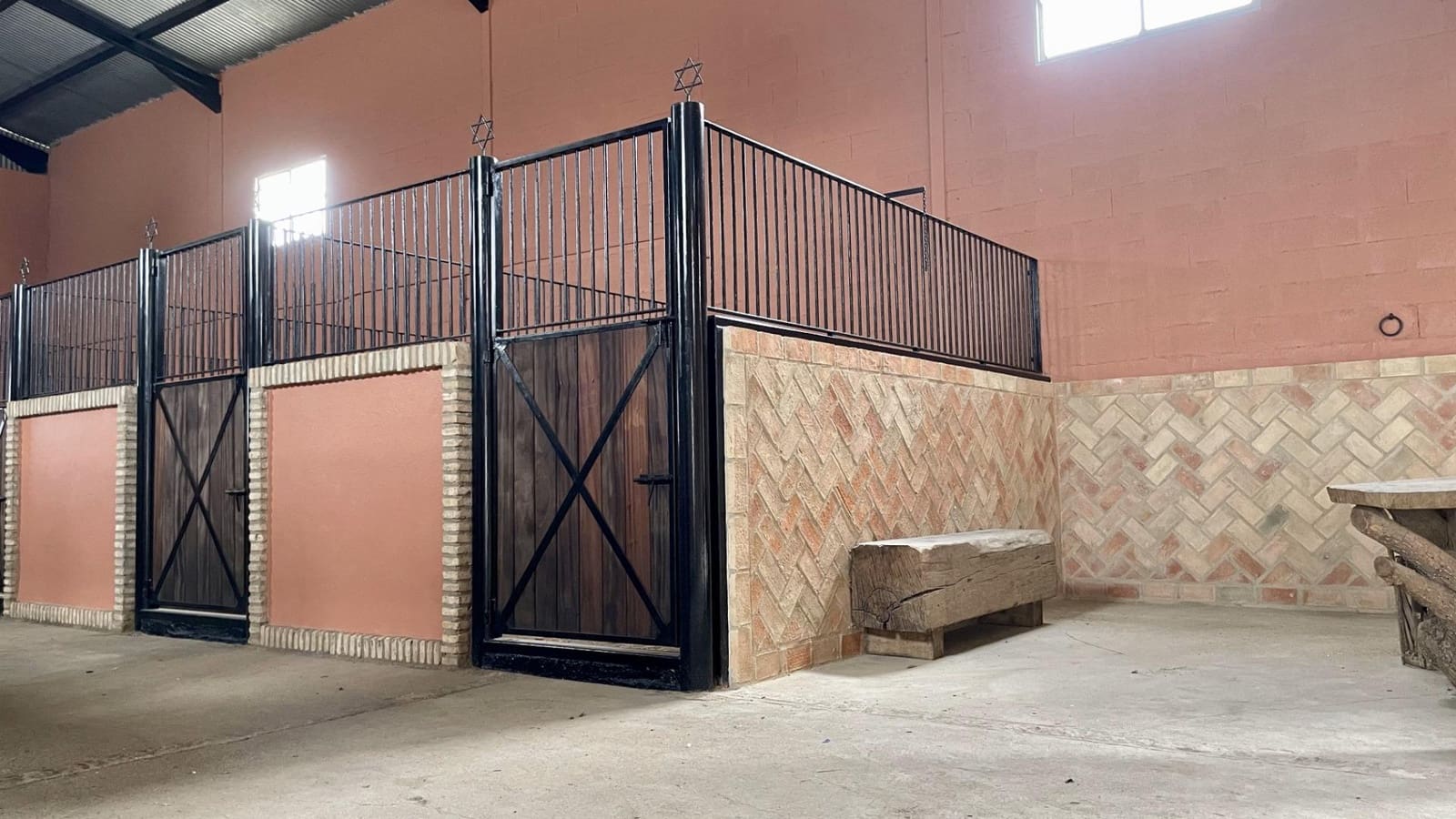 6 soveværelse Finca/Landehus til salg i Paterna del Campo - € 1.290.000 (Ref: 8392329)