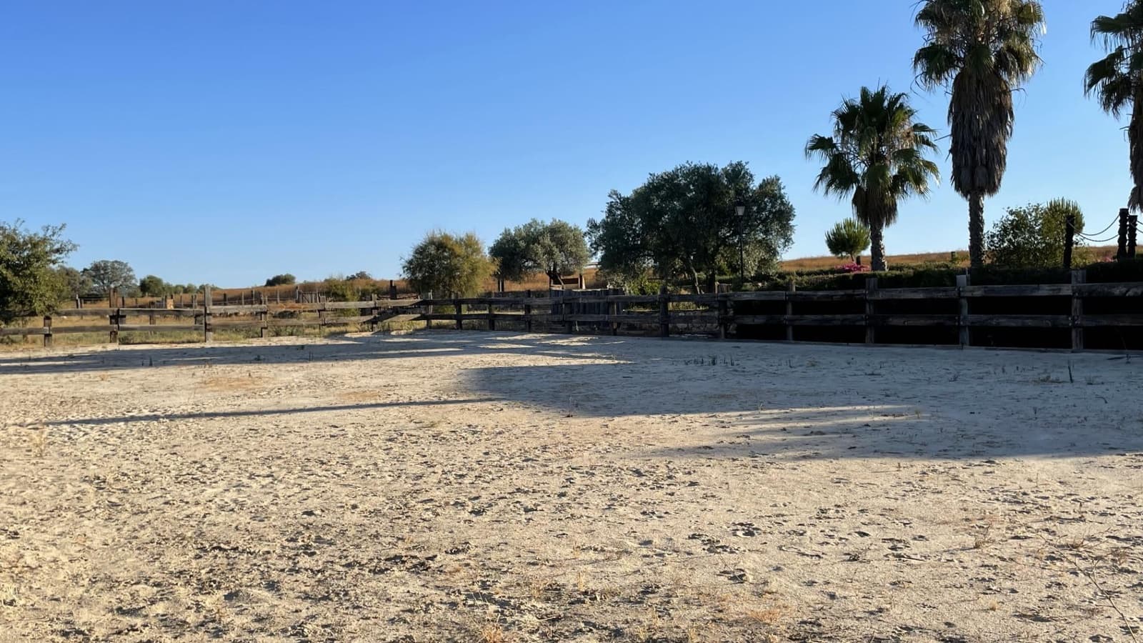 6 soveværelse Finca/Landehus til salg i Paterna del Campo - € 1.290.000 (Ref: 8392329)