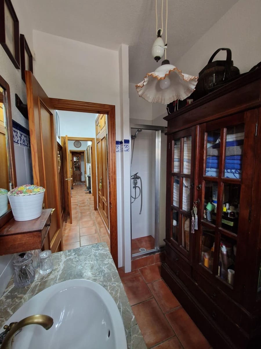 4 soveværelse Villa til salg i Aljaraque med swimmingpool - € 460.000 (Ref: 8836675)