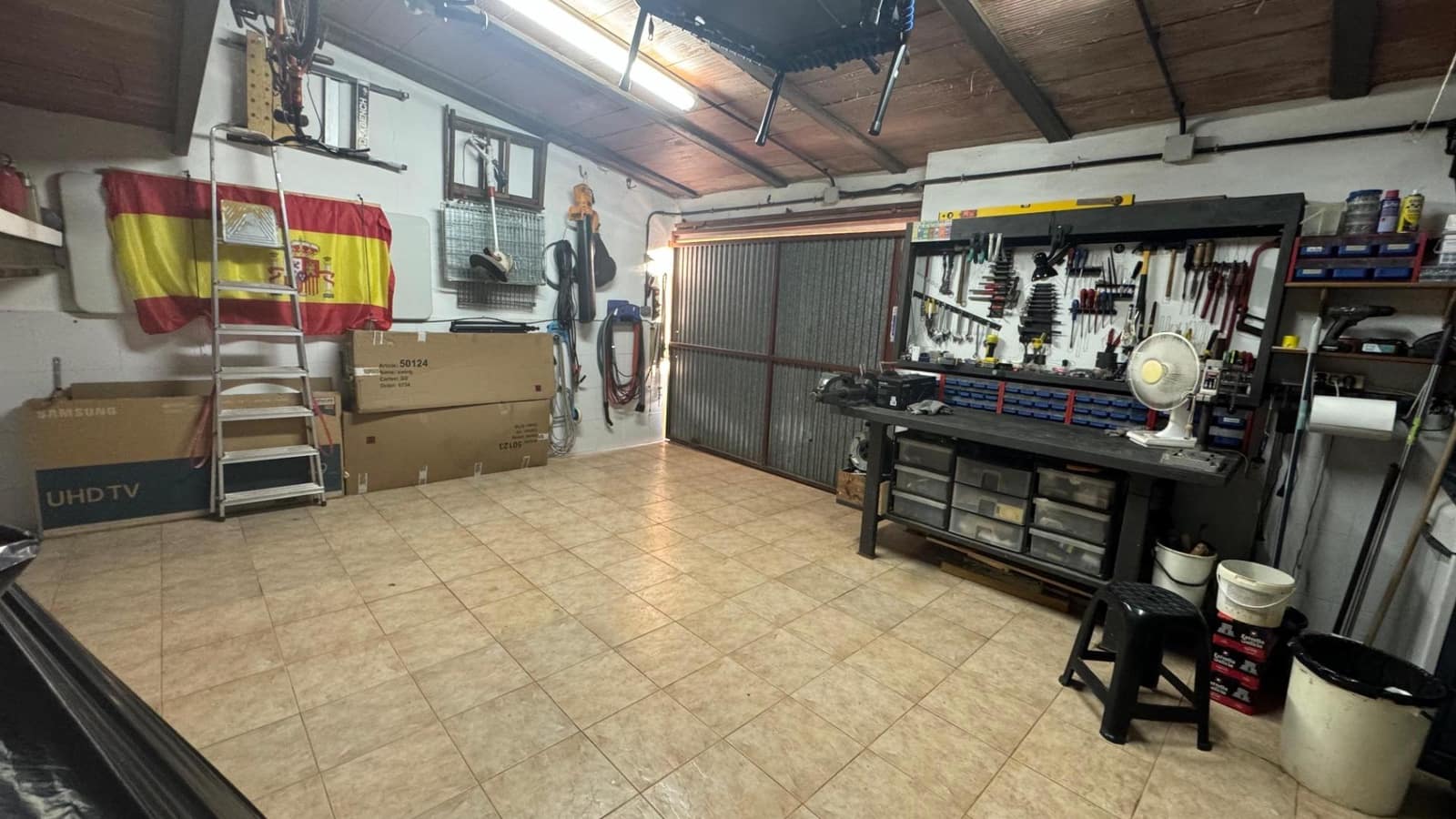 4 soveværelse Villa til salg i Aljaraque med swimmingpool - € 460.000 (Ref: 8836675)