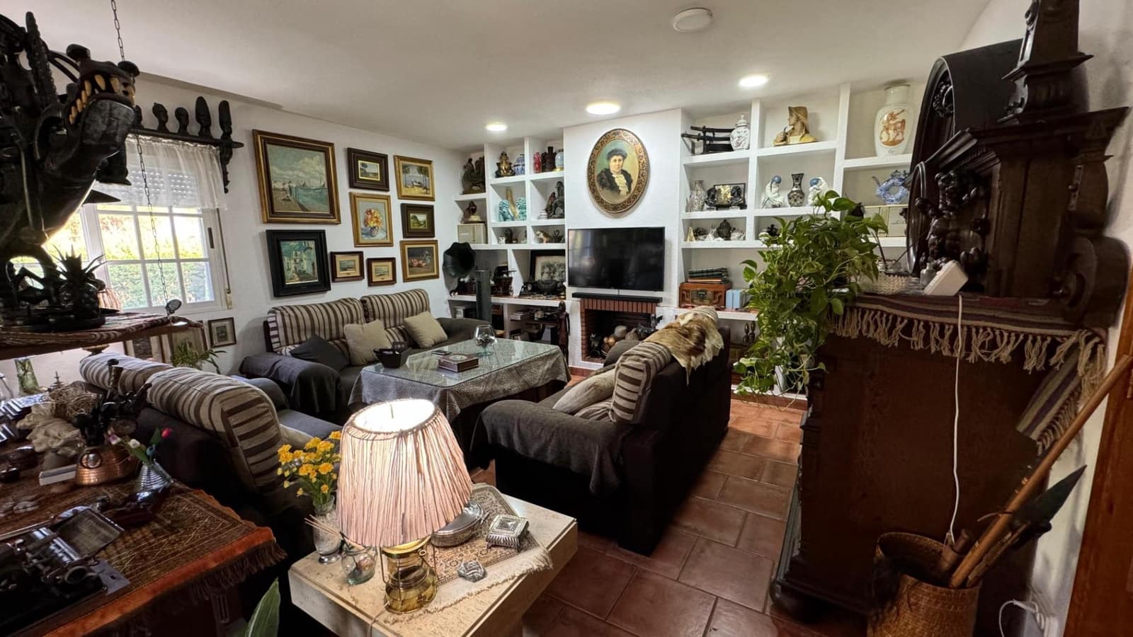 4 soveværelse Villa til salg i Aljaraque med swimmingpool - € 460.000 (Ref: 8836675)