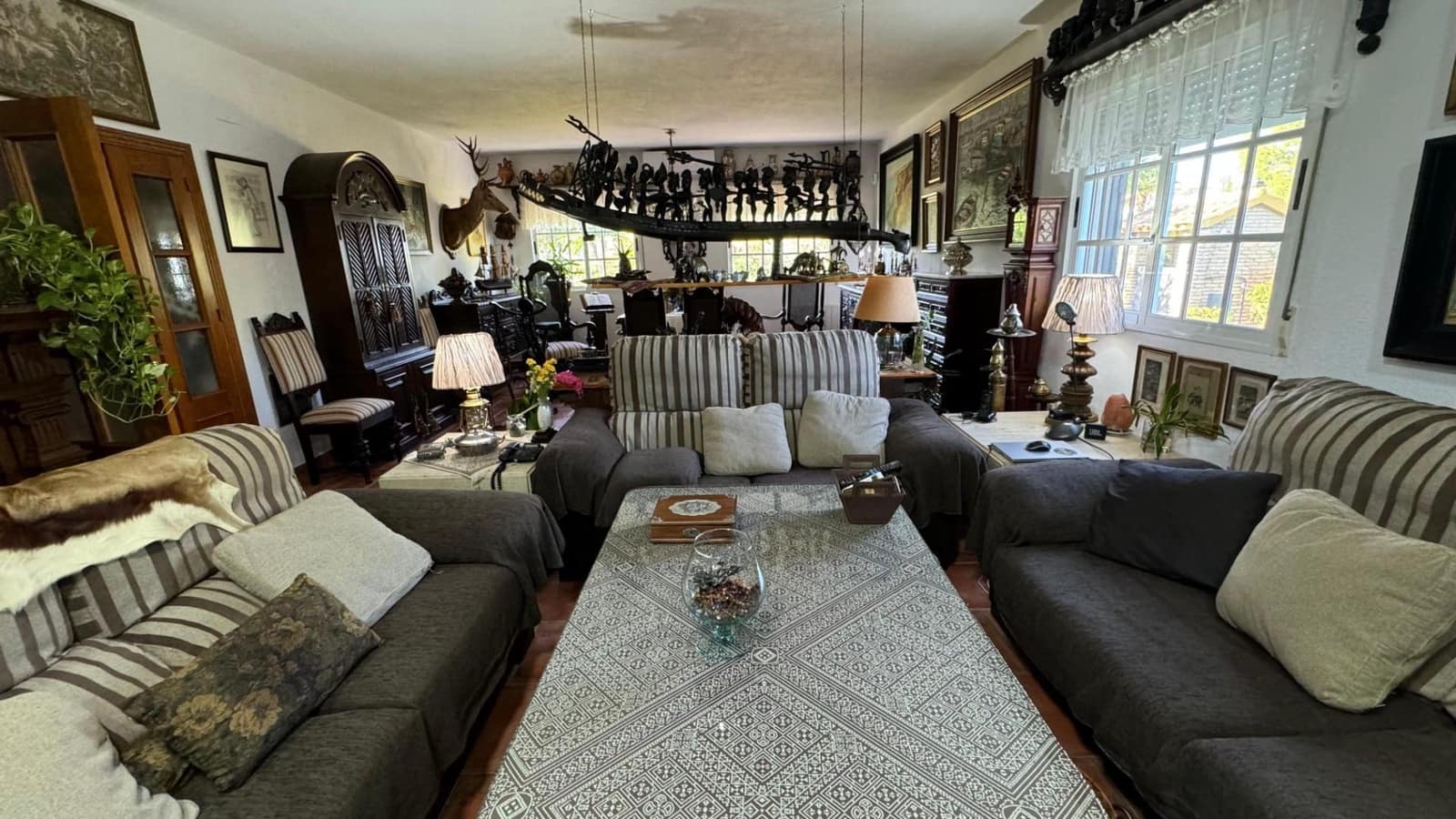 4 soveværelse Villa til salg i Aljaraque med swimmingpool - € 460.000 (Ref: 8836675)