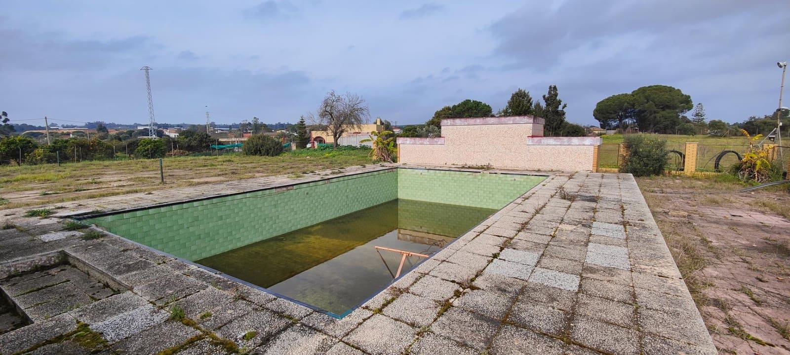 3 soveværelse Finca/Landehus til salg i Gibraleon med swimmingpool - € 295.000 (Ref: 8836677)